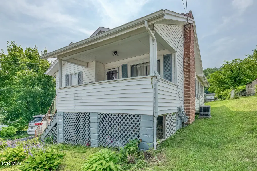 1908 Anderson Street, Bristol, TN 37620 - #2