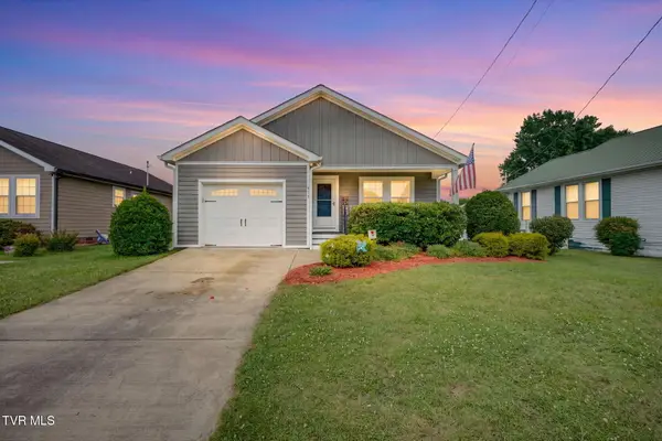 813 North Roan Street, Elizabethton, TN 37643