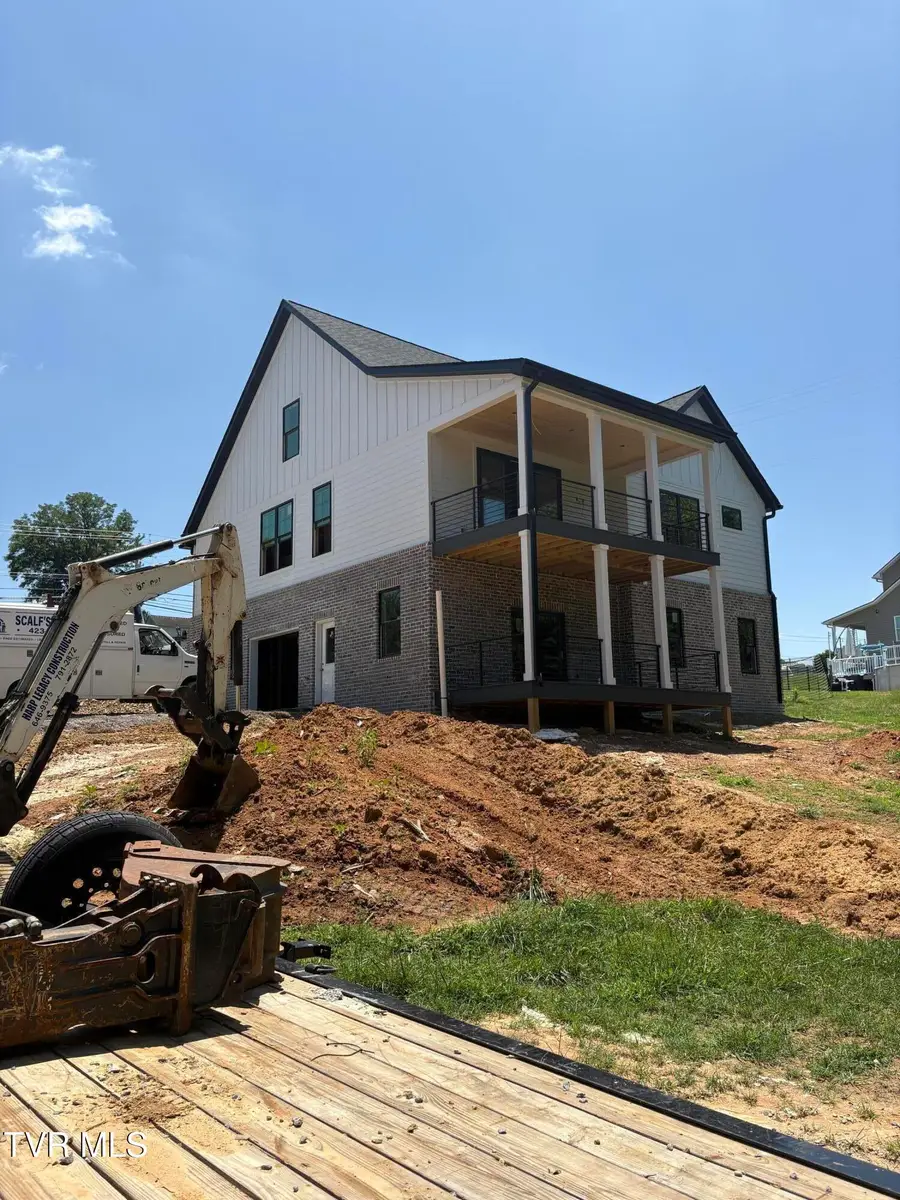585 Carroll Creek Road, Johnson City, TN 37601 - #3
