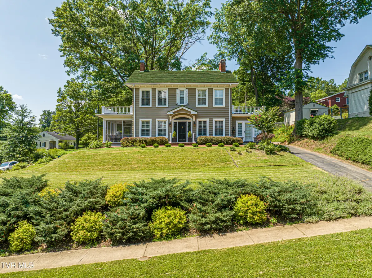531 Lawrence Avenue, Bristol, VA 24201 - #1
