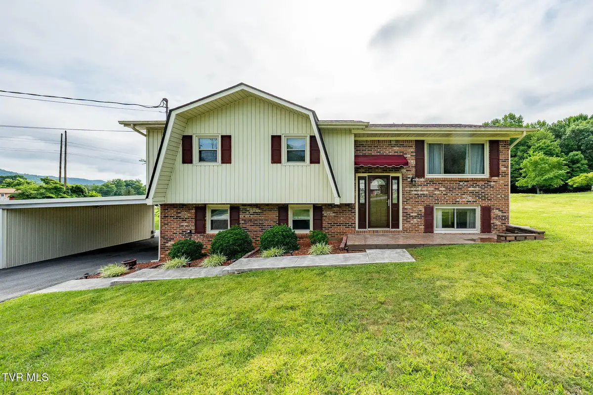 231 Pine Laurel Circle, Bluff City, TN 37618 - #1