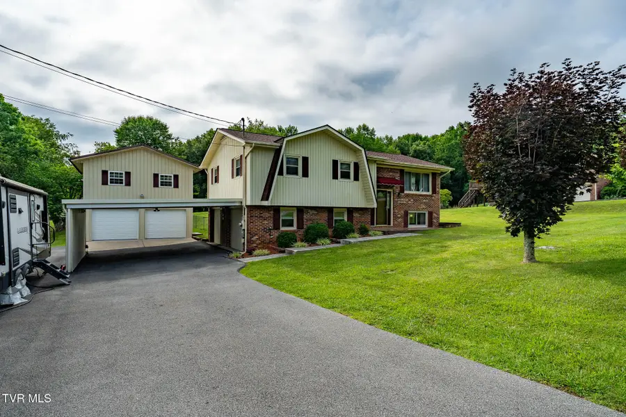 231 Pine Laurel Circle, Bluff City, TN 37618 - #2