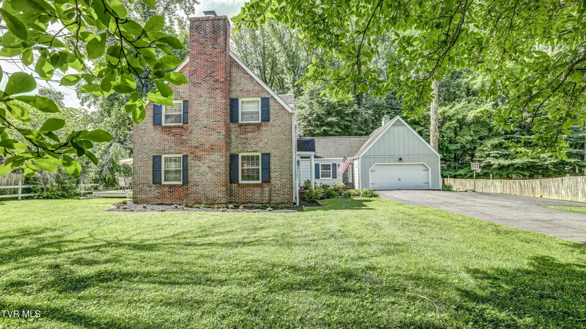 205 Sparkling Brook Drive, Bristol, TN 37620 - #1