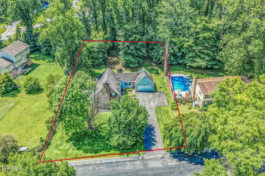 205 Sparkling Brook Drive, Bristol, TN 37620 - #3