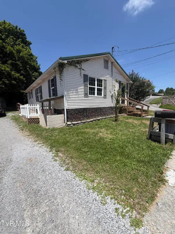 105 Northeast Virginia Avenue, Wise, VA 24293