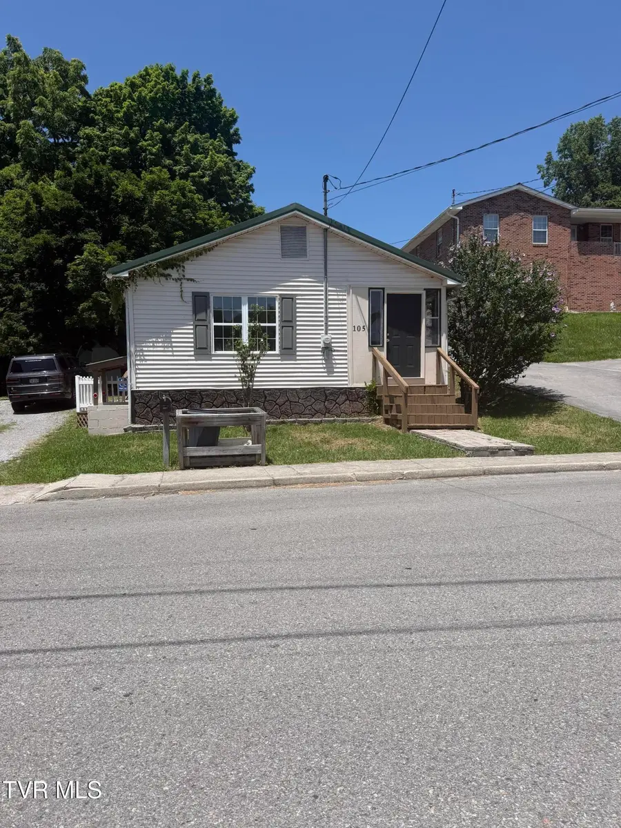 105 Northeast Virginia Avenue, Wise, VA 24293 - #3