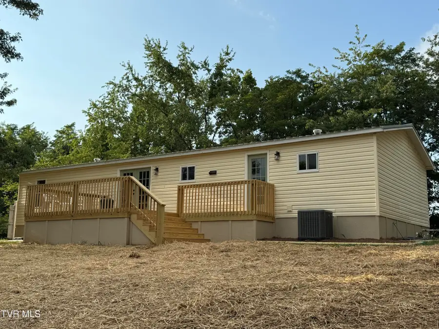 454 Bowman Avenue, Jonesborough, TN 37659 - #2