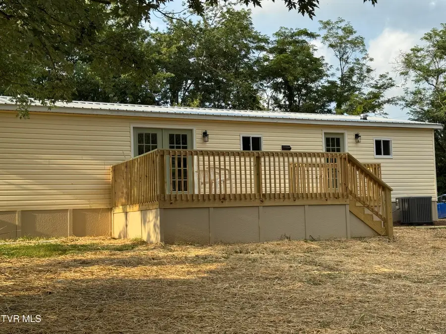 454 Bowman Avenue, Jonesborough, TN 37659 - #3