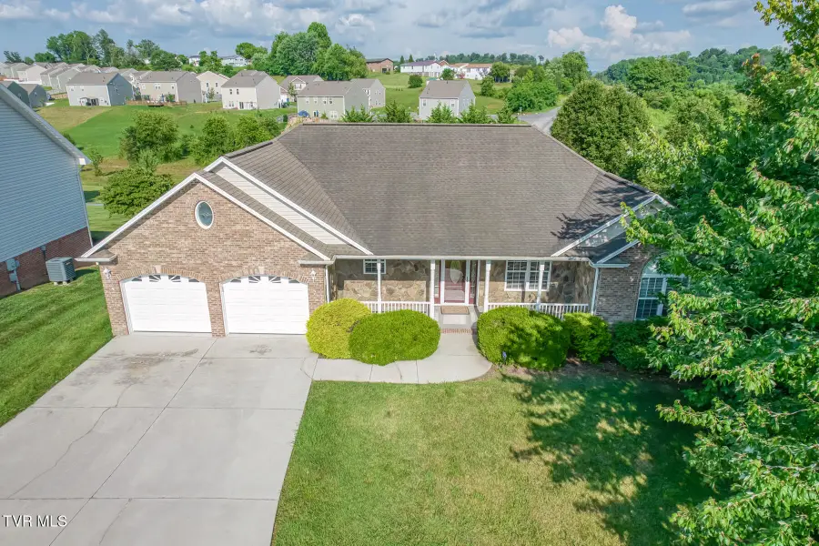 242 Sweetgrass Lane, Jonesborough, TN 37659 - #2
