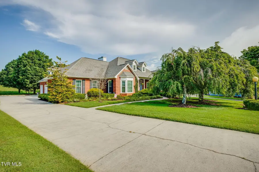 121 Pickens Court, Kingsport, TN 37663 - #2