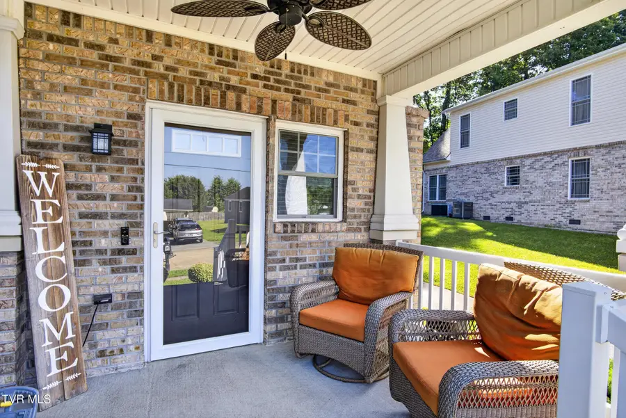 2216 Hiwassee Drive, Kingsport, TN 37664 - #2