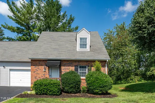 2700 Indian Ridge Road #19, Johnson City, TN 37604