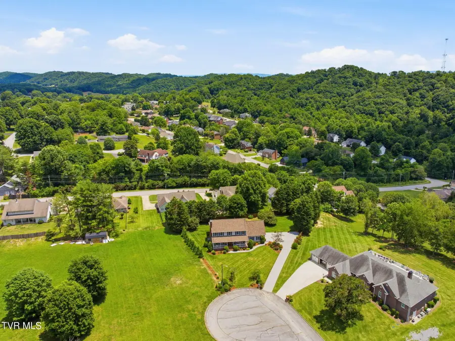 120 Evergreen Place, Bristol, TN 37620 - #3