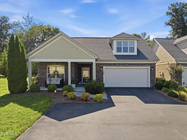 1430 Hatterdale Farm Road, Blountville, TN 37617