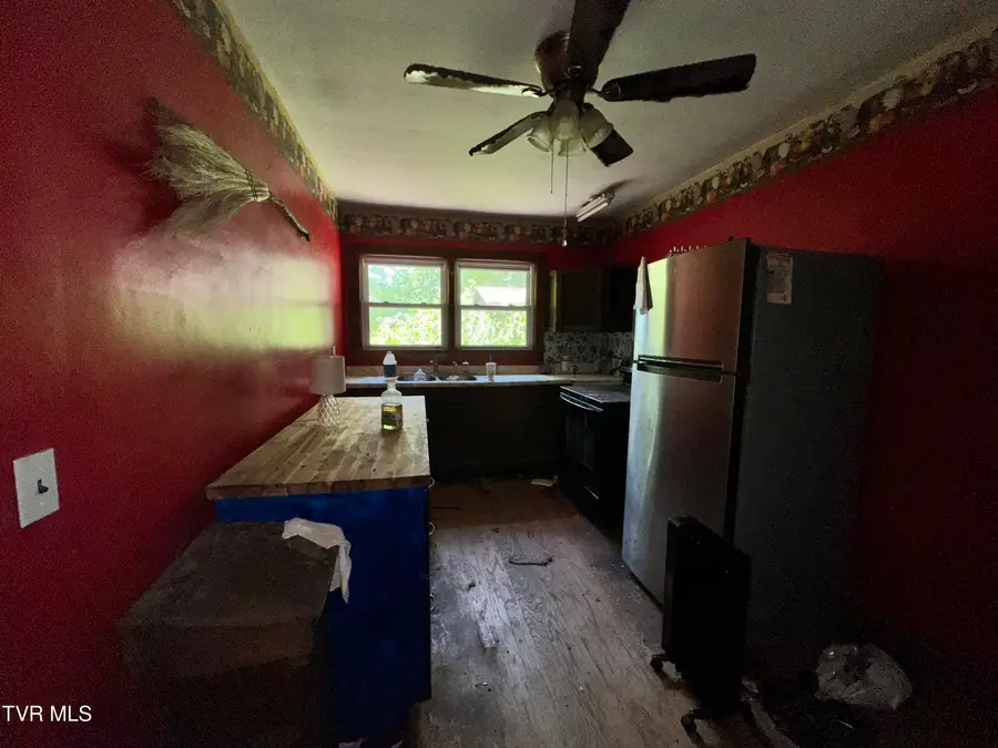 1509 Wildcat Road, Big Stone Gap, VA 24219 - #3