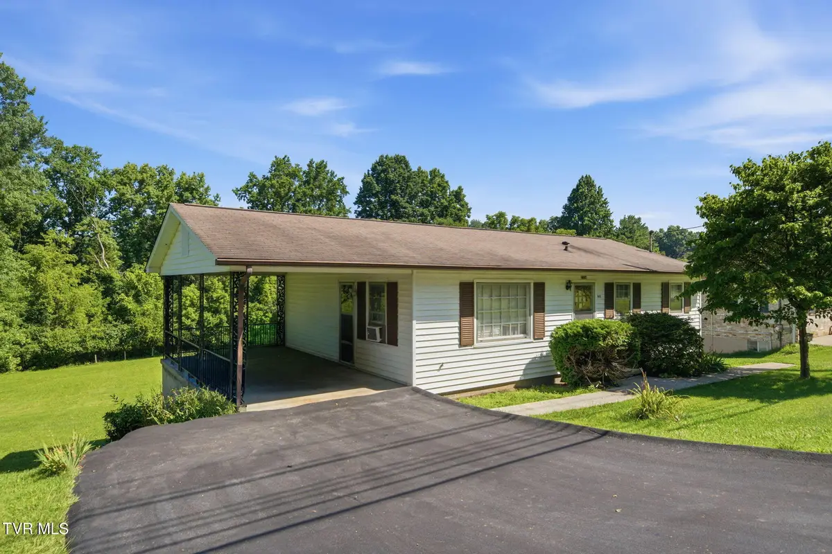948 King Mill Pike, Bristol, VA 24201 - #1