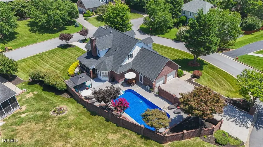 1 Emerald Court, Johnson City, TN 37604 - #2