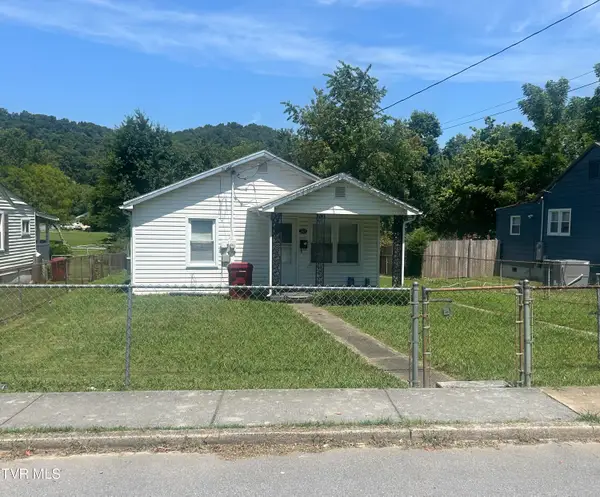 305 Dyer Street, Johnson City, TN 37601