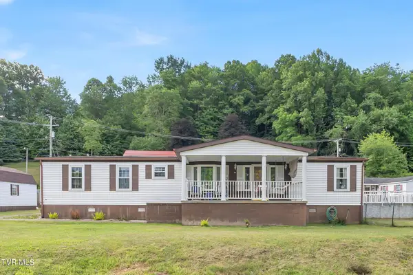 708 Northeast Gilliam Street, Wise, VA 24293