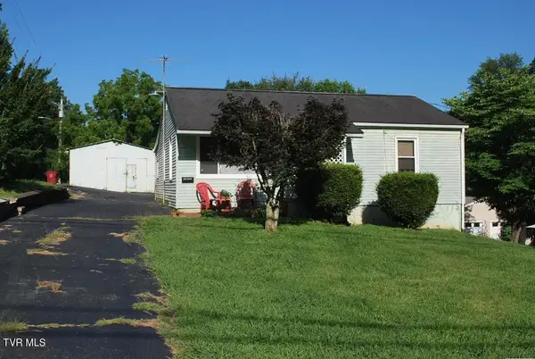 1201 North Barton Street, Johnson City, TN 37604