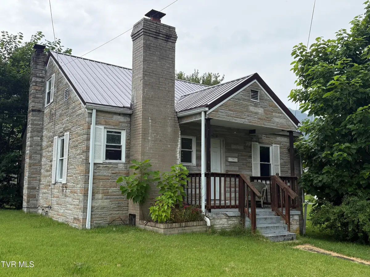 2001 East 3rd Avenue, Big Stone Gap, VA 24219 - #1