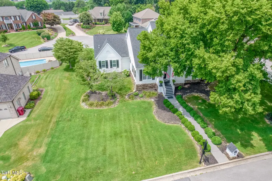 106 Woodbriar Drive, Johnson City, TN 37604 - #3