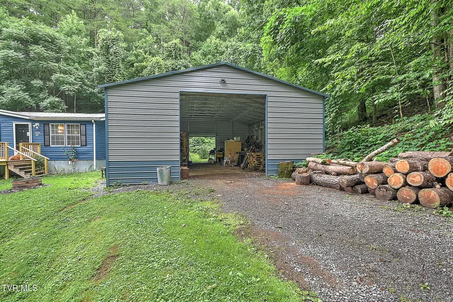 3026 Sugarcane Way, Cosby, TN 37722 - #3
