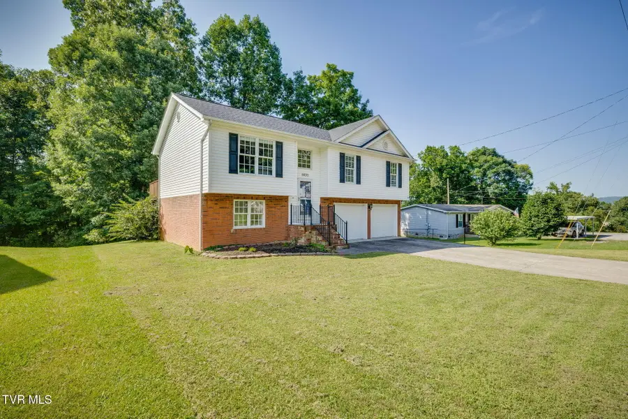 5630 Orebank Road, Kingsport, TN 37664 - #3