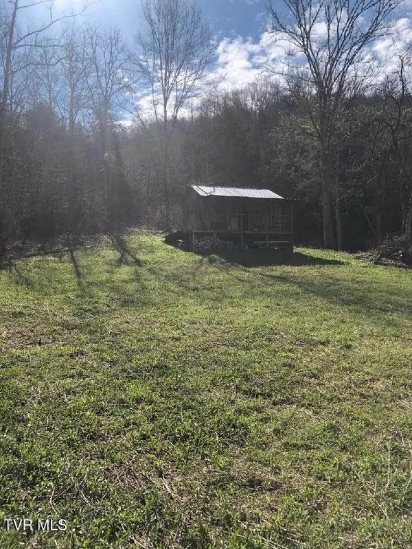 000 War Creek Road, Edison, TN 37731