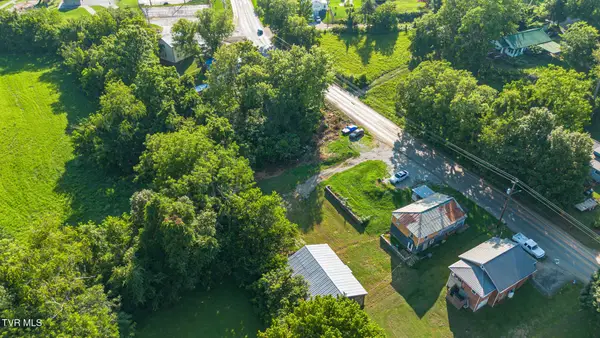 619 South Mckee Street, Greeneville, TN 37743