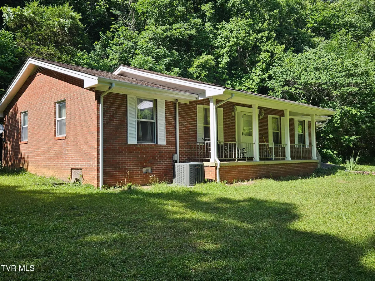 19370 Us Highway 23, Duffield, VA 24244 - #1