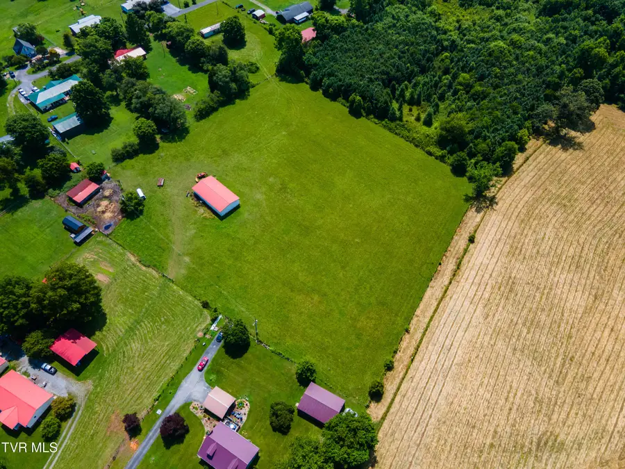 137 Snapp Road, Church Hill, TN 37642 - #2