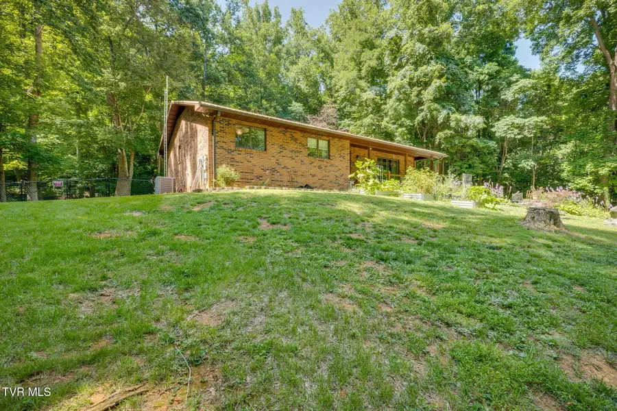 341 Clark Road, Bristol, TN 37620 - #2