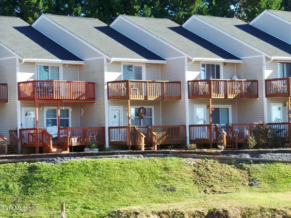 516 Lakeside Dock Drive #3, Kingsport, TN 37663