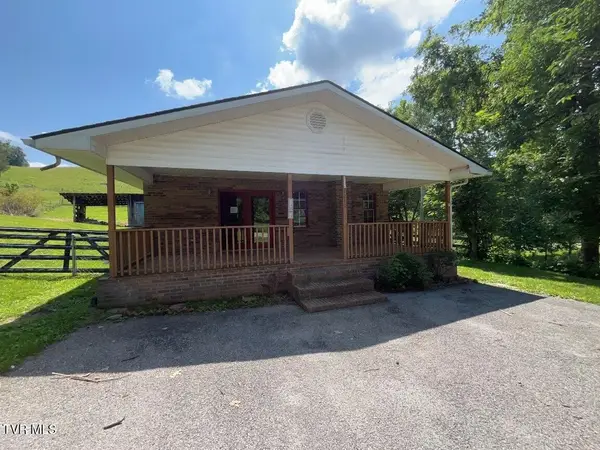 4240 Forge Ridge Road, Harrogate, TN 37752