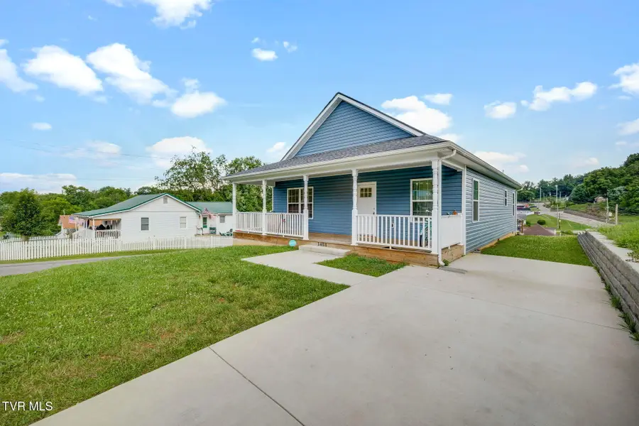 1404 New Hampshire Avenue, Bristol, VA 24201 - #3