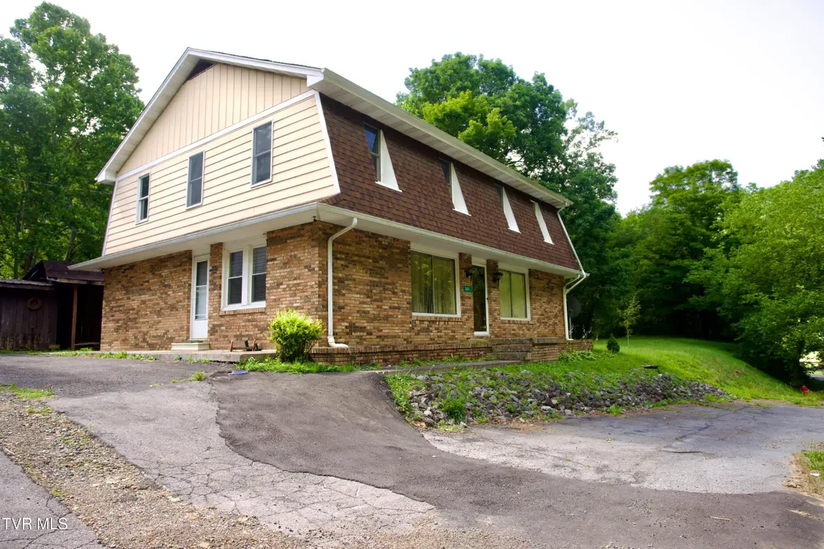 3851 Helen Henderson Highway, Davenport, VA 24239 - #1