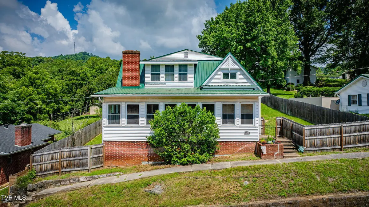316 West Jackson Street, Gate City, VA 24251 - #1