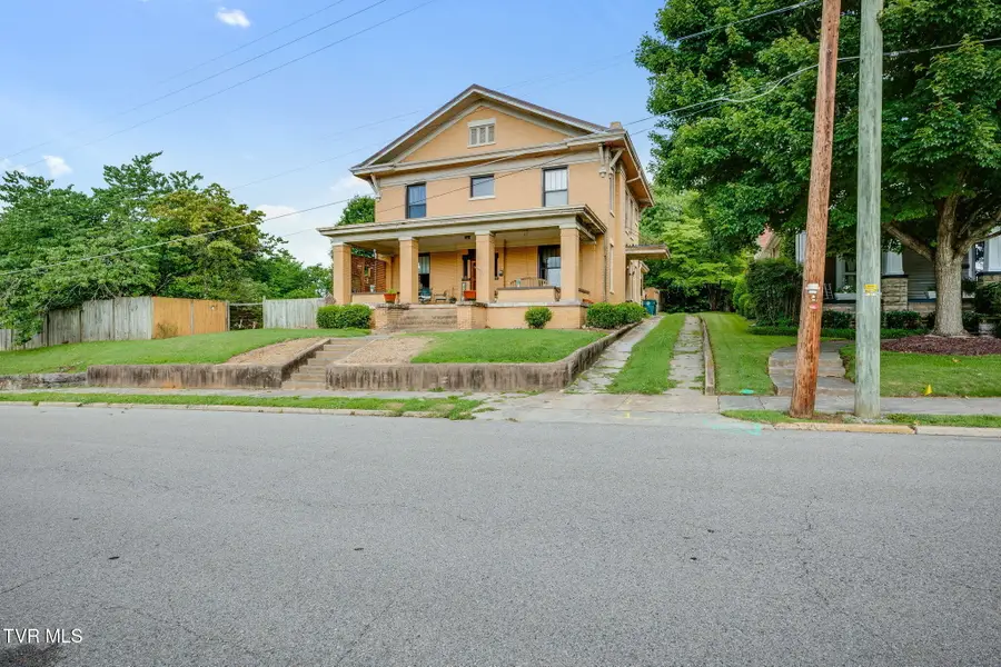 416 Lee Street, Bristol, VA 24201 - #2