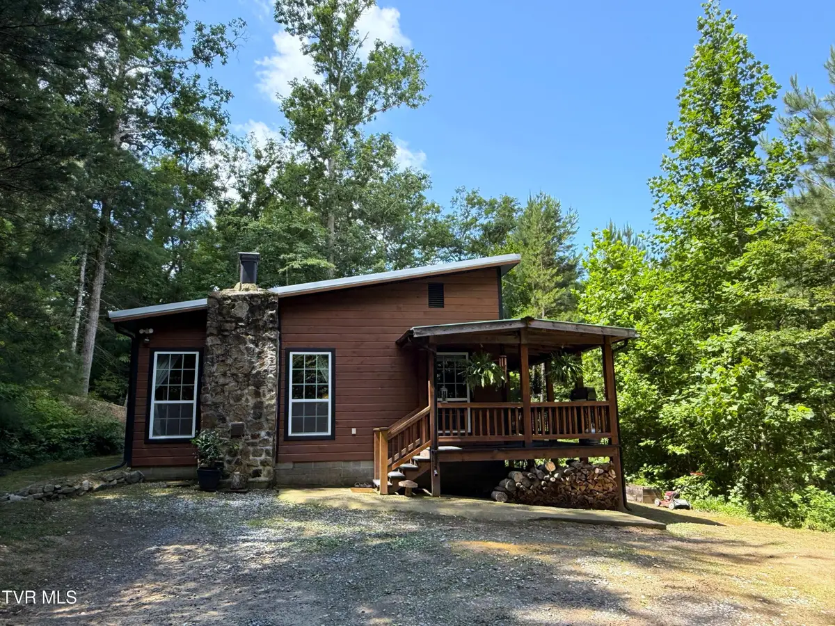 438 Country Square Road, Newport, TN 37821 - #1