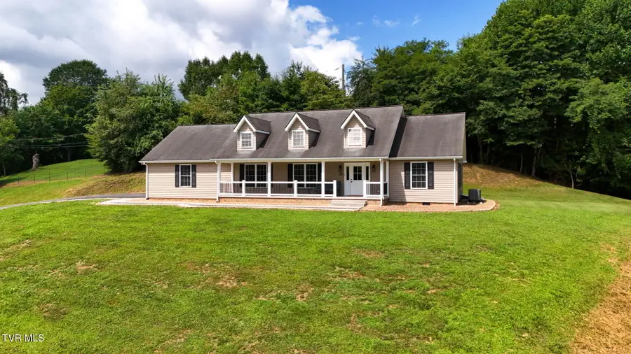 611 Yuma Road, Weber City, VA 24290 - #2