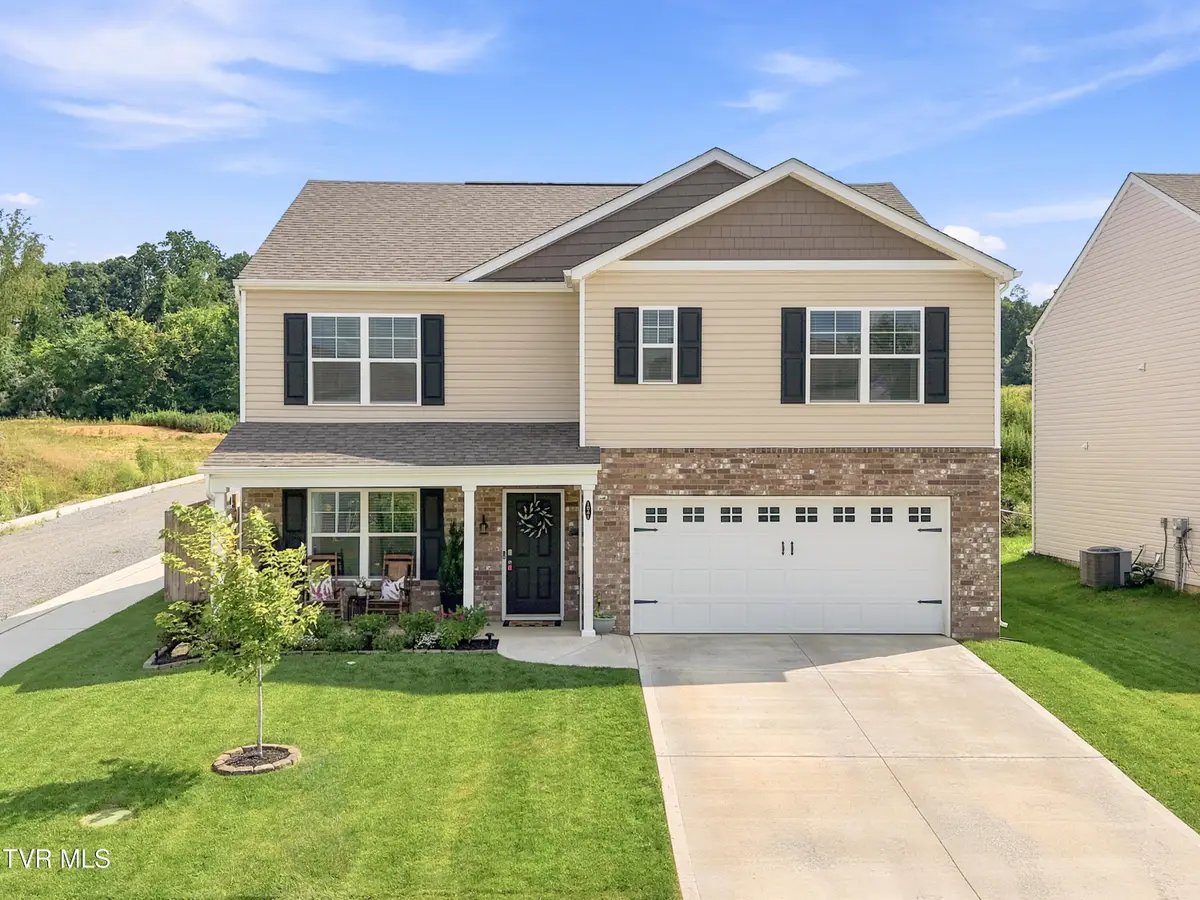 1041 Persimmon Hollow, Greeneville, TN 37745 - #1