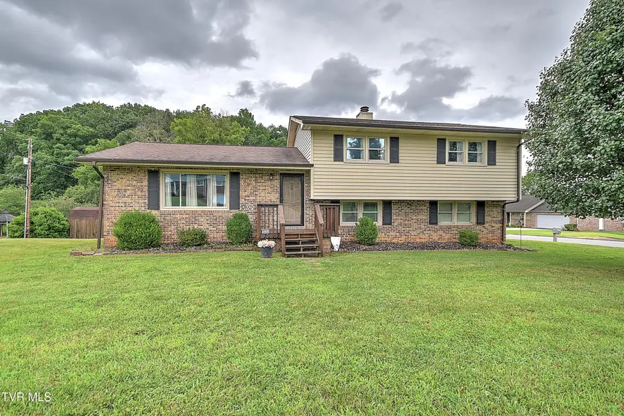 2000 Pinebrook Drive, Kingsport, TN 37660 - #2