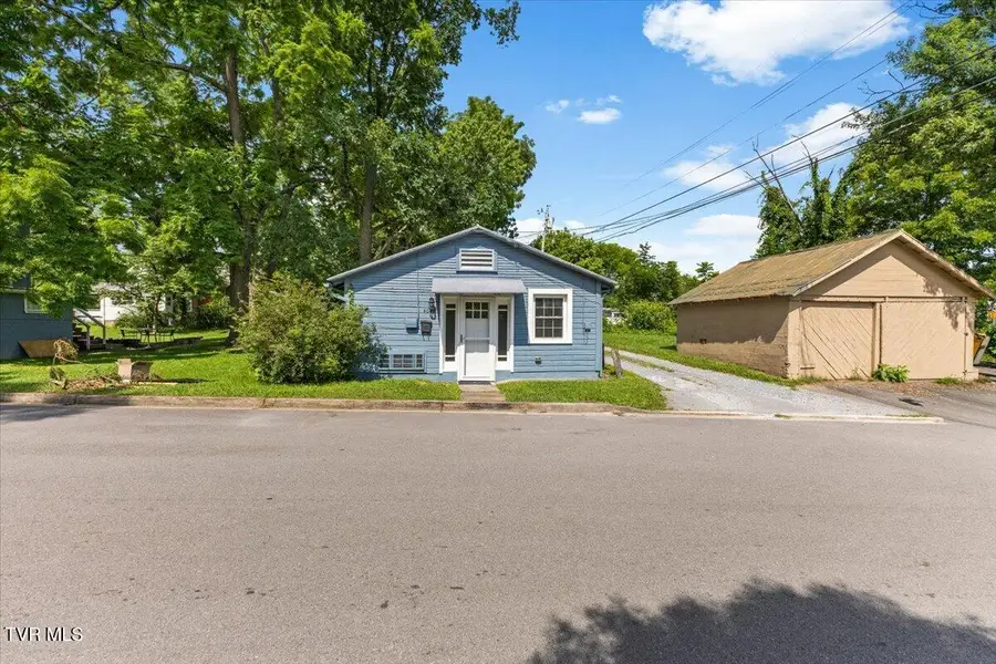 404 Winter Street, Johnson City, TN 37604 - #3