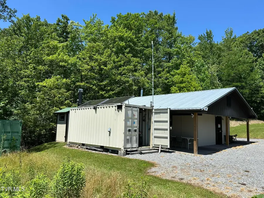348 Coal Pit Branch Drive, Coeburn, VA 24230 - #2