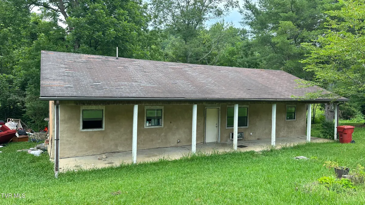 828 Clairmont Road, Johnson City, TN 37601 - #1