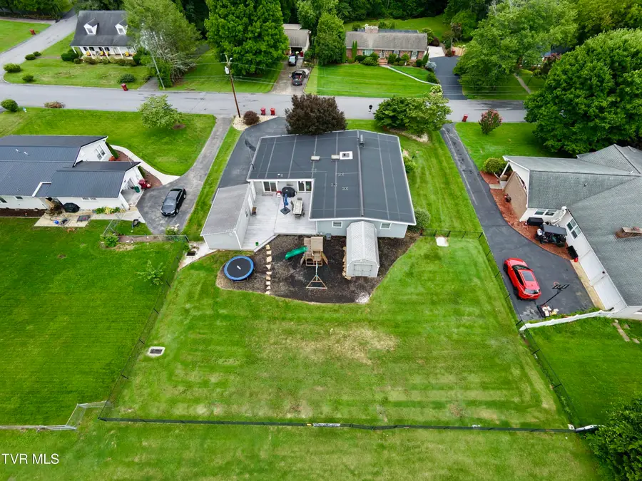 1704 Fairway Drive, Johnson City, TN 37601 - #2