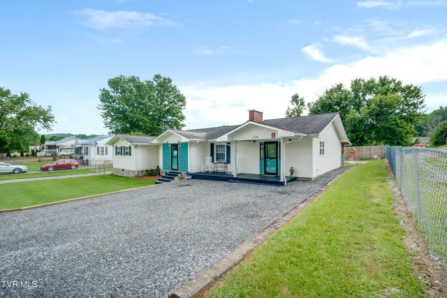 139 Lynnwood Avenue, Elizabethton, TN 37643 - #2
