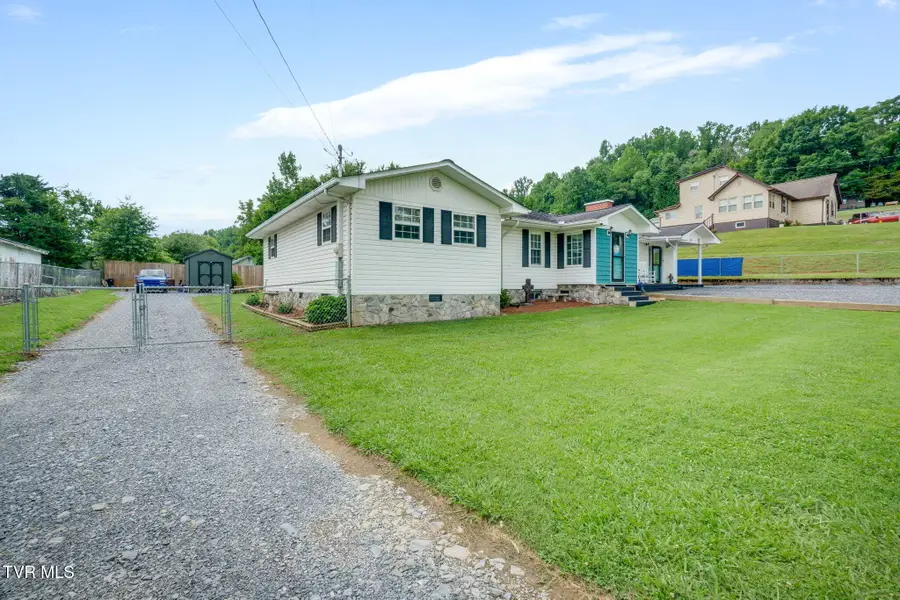 139 Lynnwood Avenue, Elizabethton, TN 37643 - #3