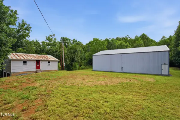 125 Dale Blevins Lane, Roan Mountain, TN 37687